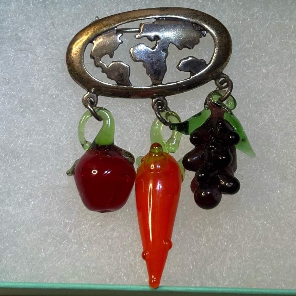 Vintage Sterling Silver and Handcrafted Glass Brooch by Shube